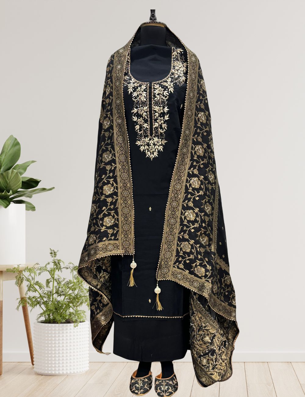 Shop Secondary Image