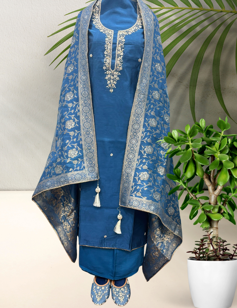 Shop Secondary Image