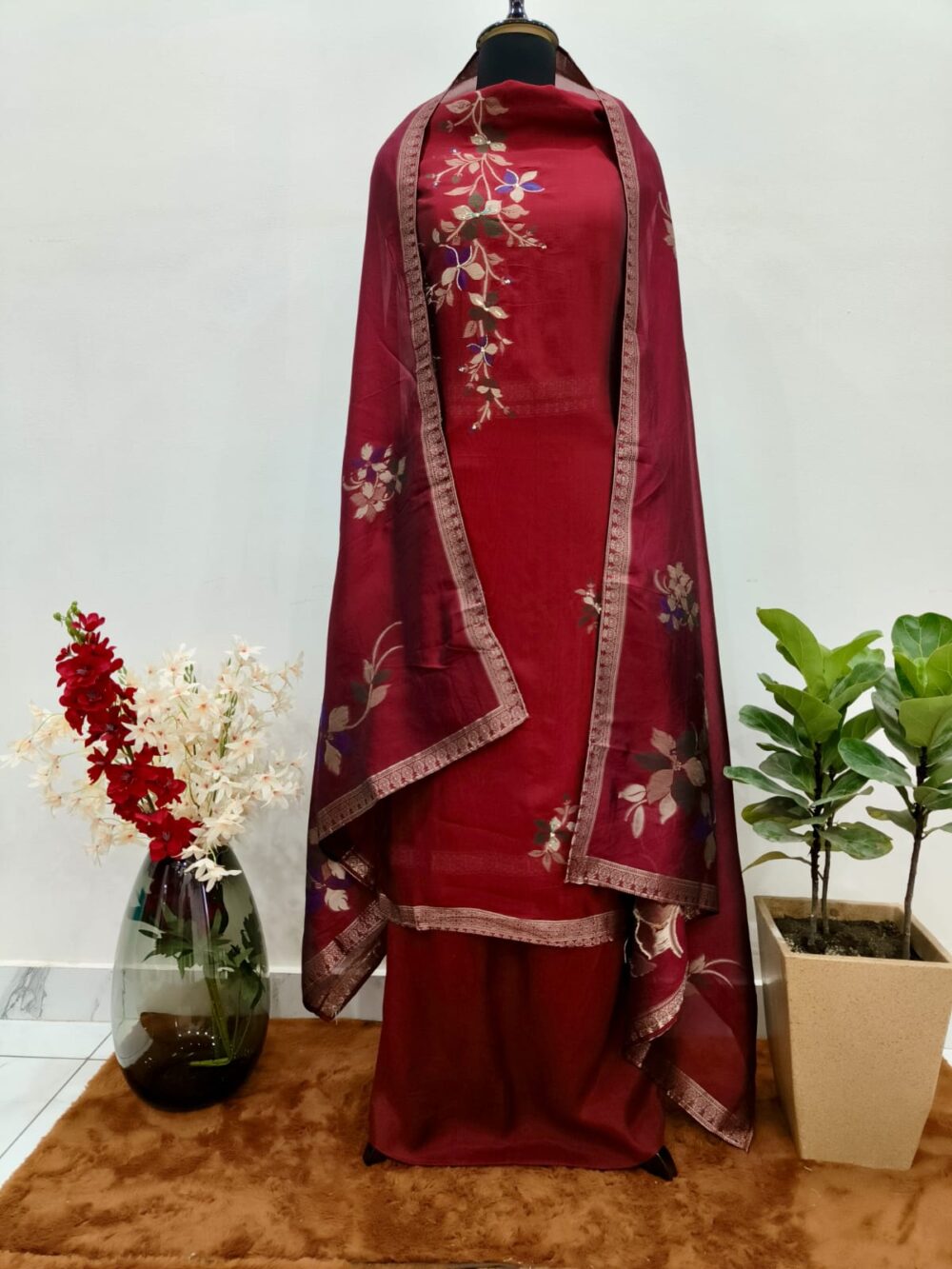 Shop Secondary Image